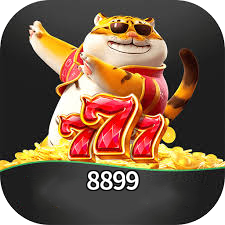 8899